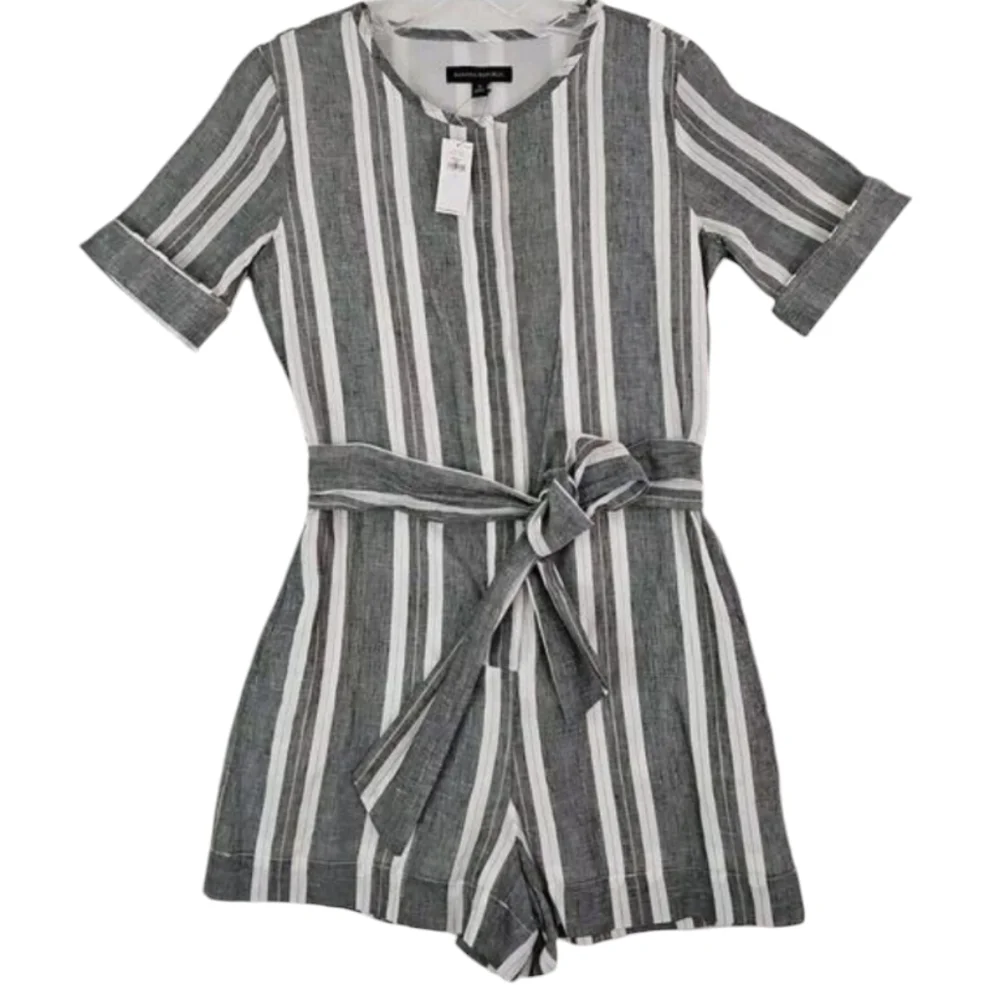 Banana Republic ~Size 0~ Gray/White Striped Romper Waist Drawstring Linen Blend